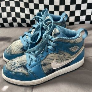 Jordan Youth Air Jordan 1 Mid (GS) DM8952 400 - Size 1Y